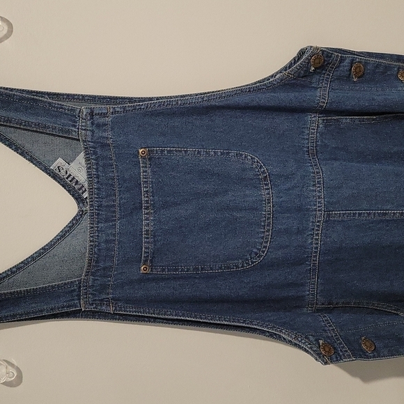 Vintage Denim overalls dress with Bunny Rabbit Applique size Medium - Picture 14 of 14